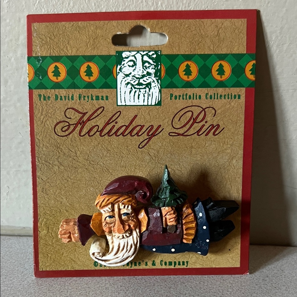 Coynes & Company Sant Holiday Pin - Festive Red and Green with tree vintage NWT